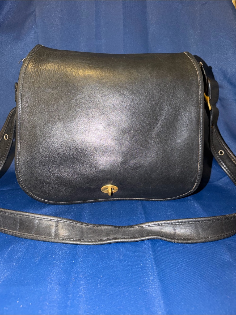 Coach Adjustable Strap Leather Purse